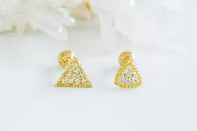 14k Gold Curved Sharp Triangle Barbell Ear Stud Piercing