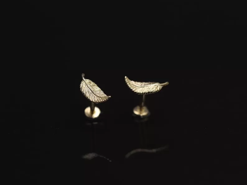 14k Gold Leaf Feather Wing Internally Threaded Flat Back Earring Labret Piercing