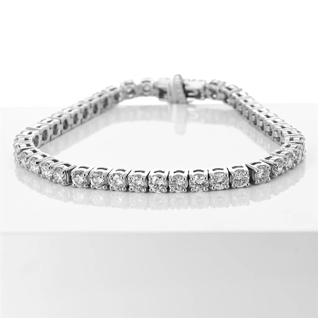 8.93ctw Diamond Tennis Bracelet - White Gold