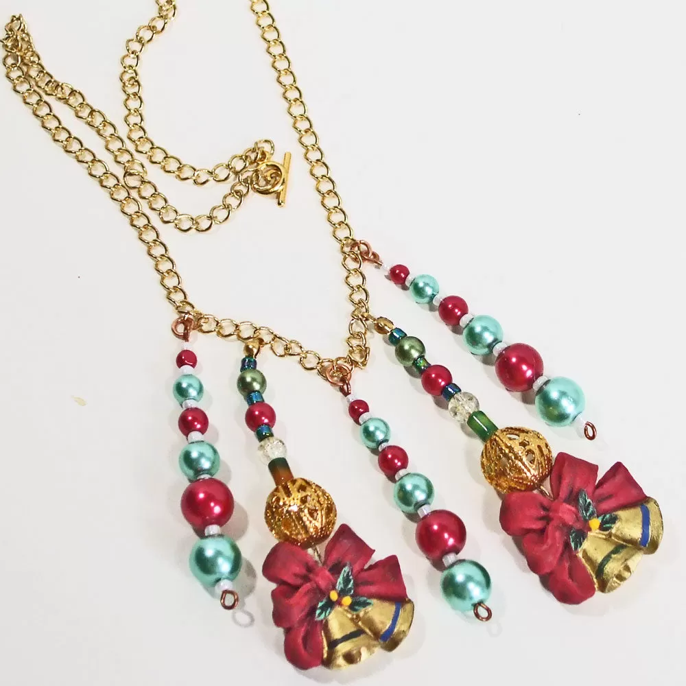 Baylie, Christmas Beads and Bears Dangle Necklace