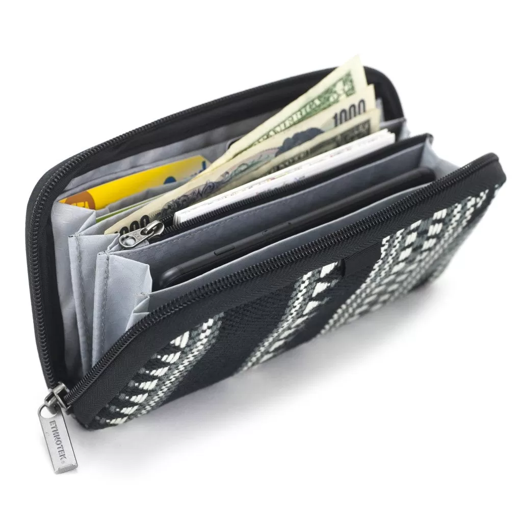 Chiburi Accordion Wallet