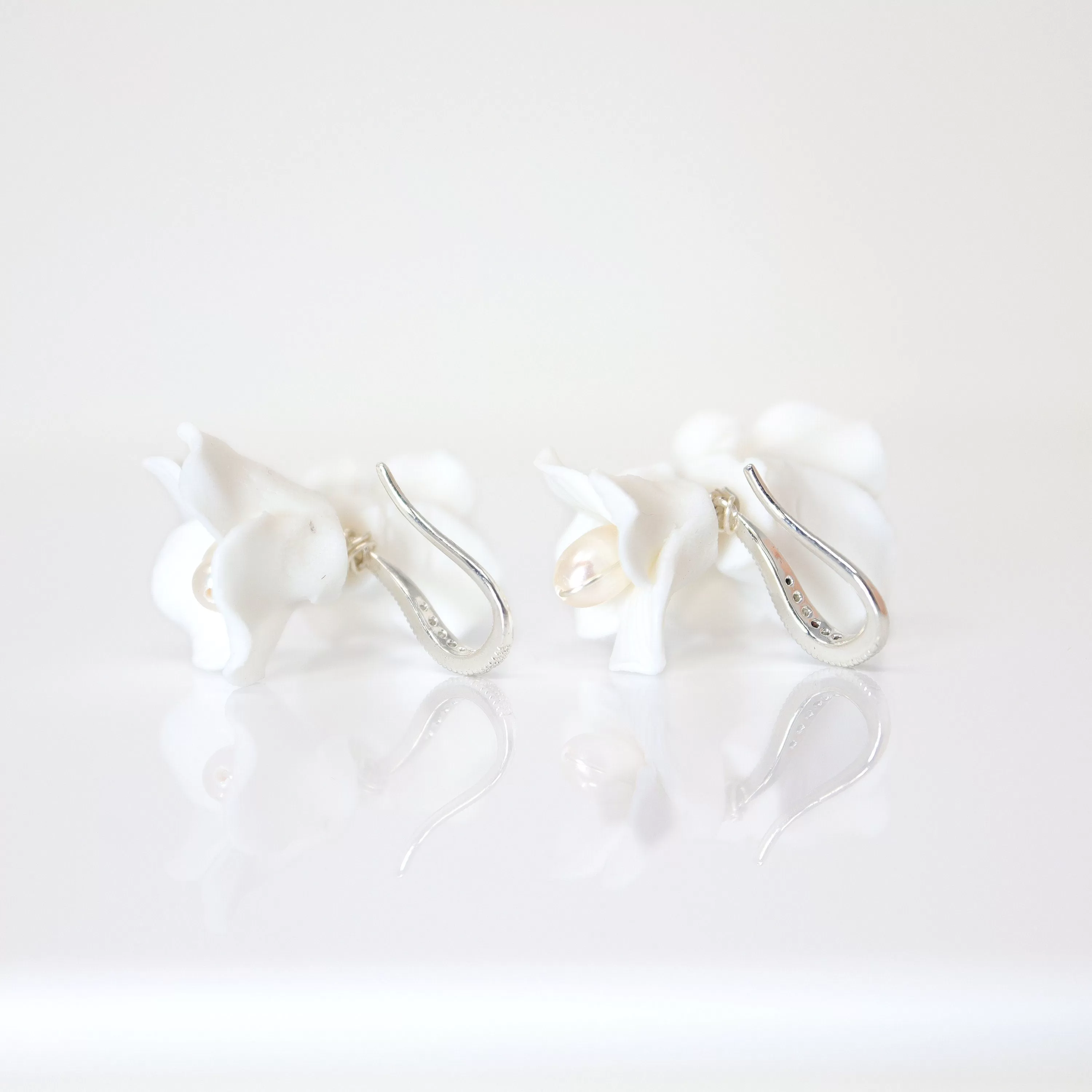 Freshwater Cultured Pearl Ceramic White Two Flower Hook Rhinestone Earrings, Long Bridal Earring, Pearl Bridal Earrings, Statement Earrings.