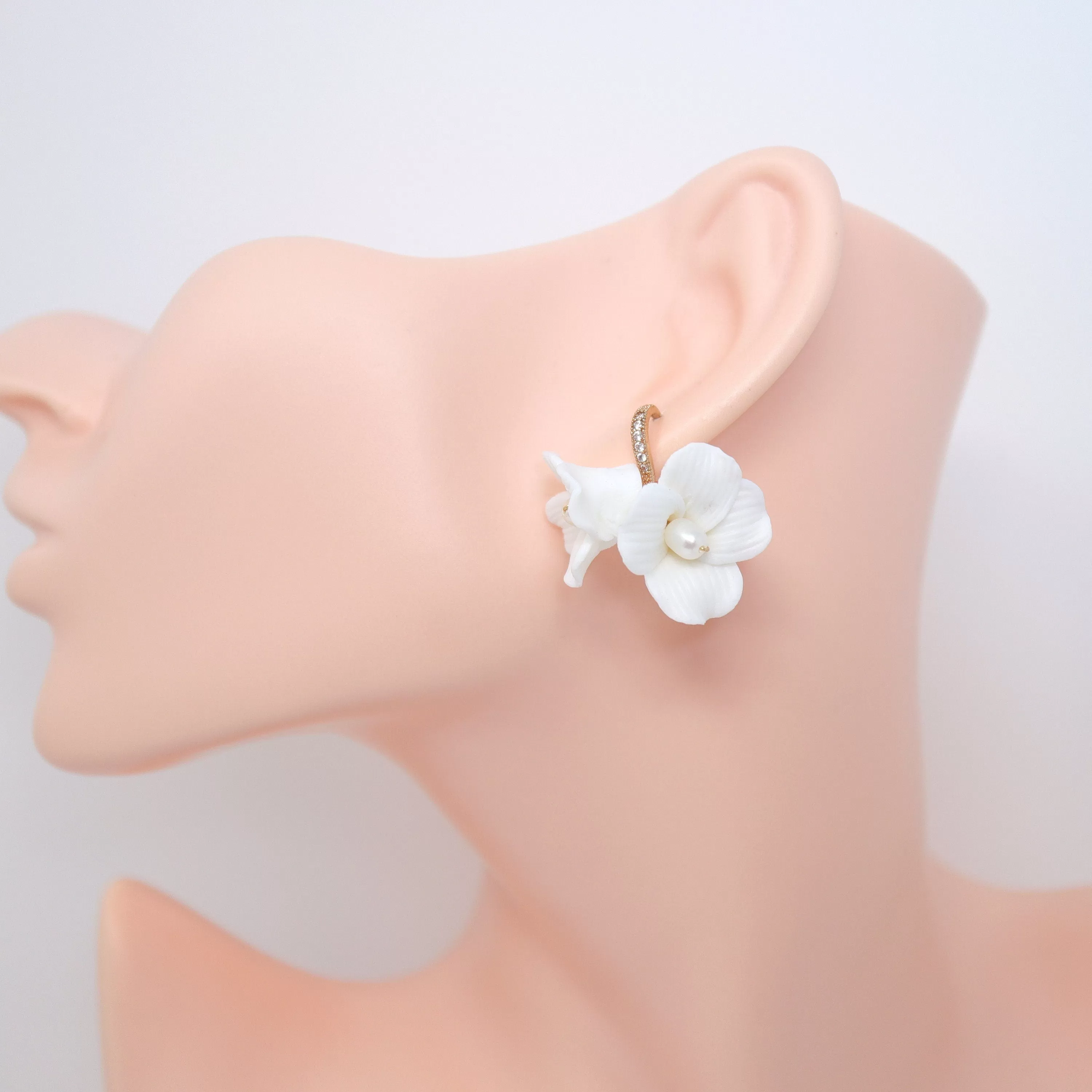 Freshwater Cultured Pearl Ceramic White Two Flower Hook Rhinestone Earrings, Long Bridal Earring, Pearl Bridal Earrings, Statement Earrings.