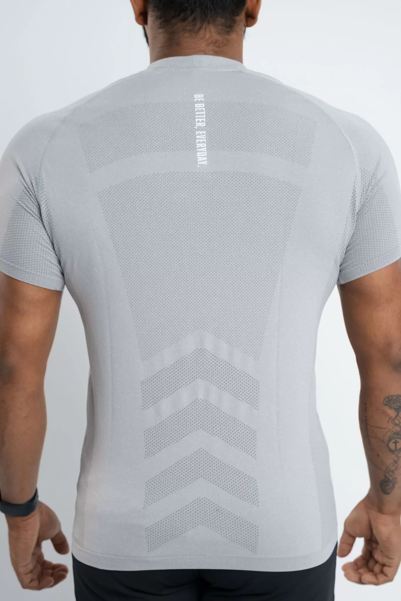 Heather Seamless Performance Tee