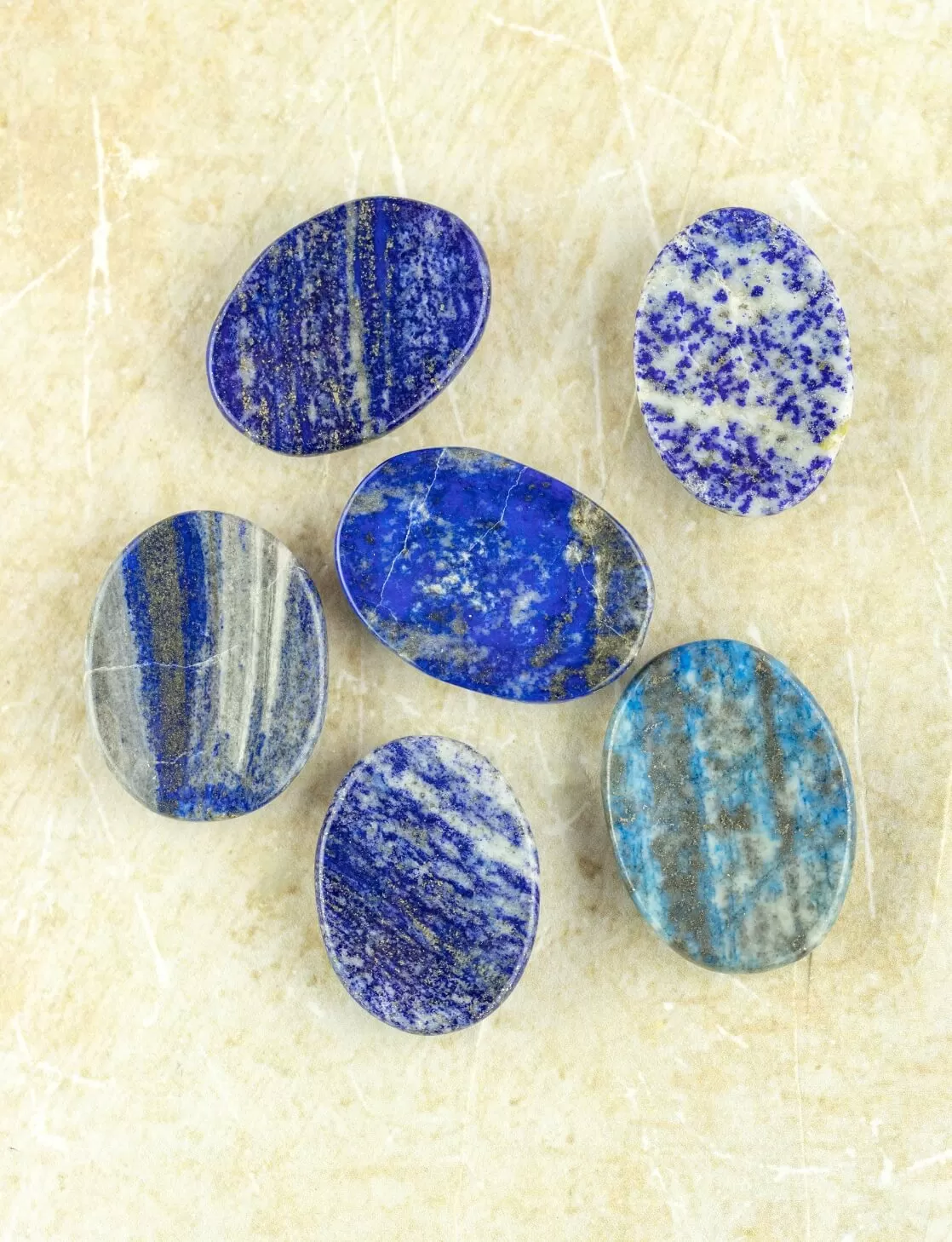 Lapis Lazuli Relief Stone for Queen