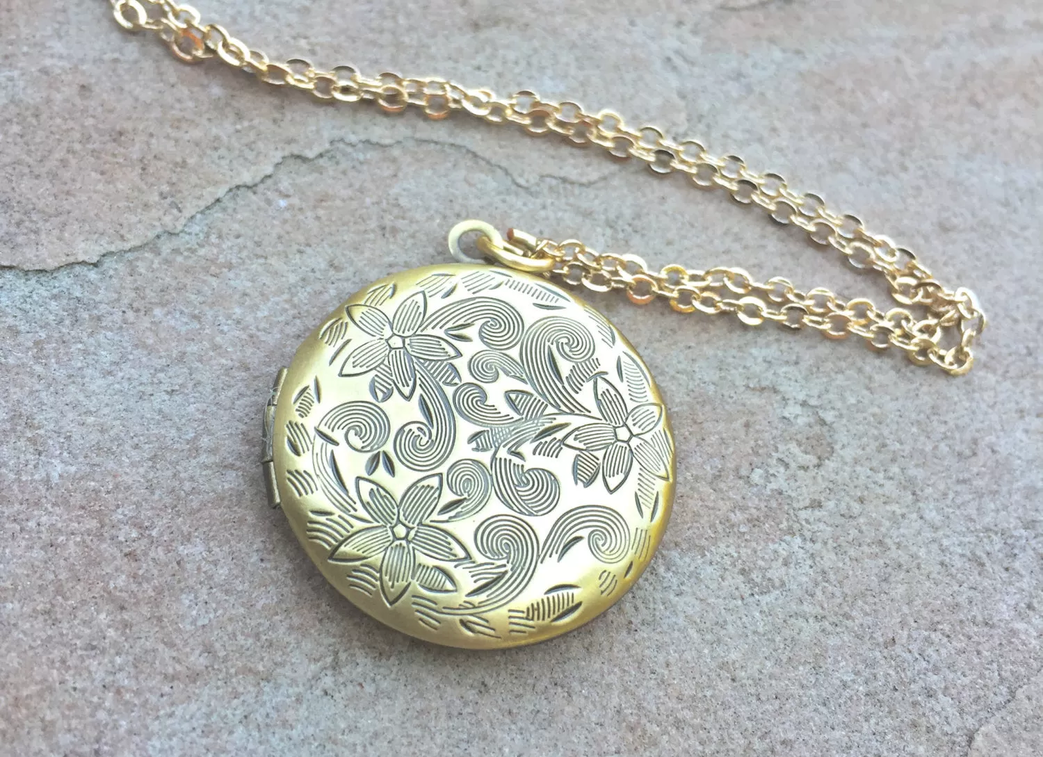 Locket Necklace, Message Locket, Custom Locket, Personalized Locket