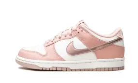 Nike Dunk Low Pink Velvet