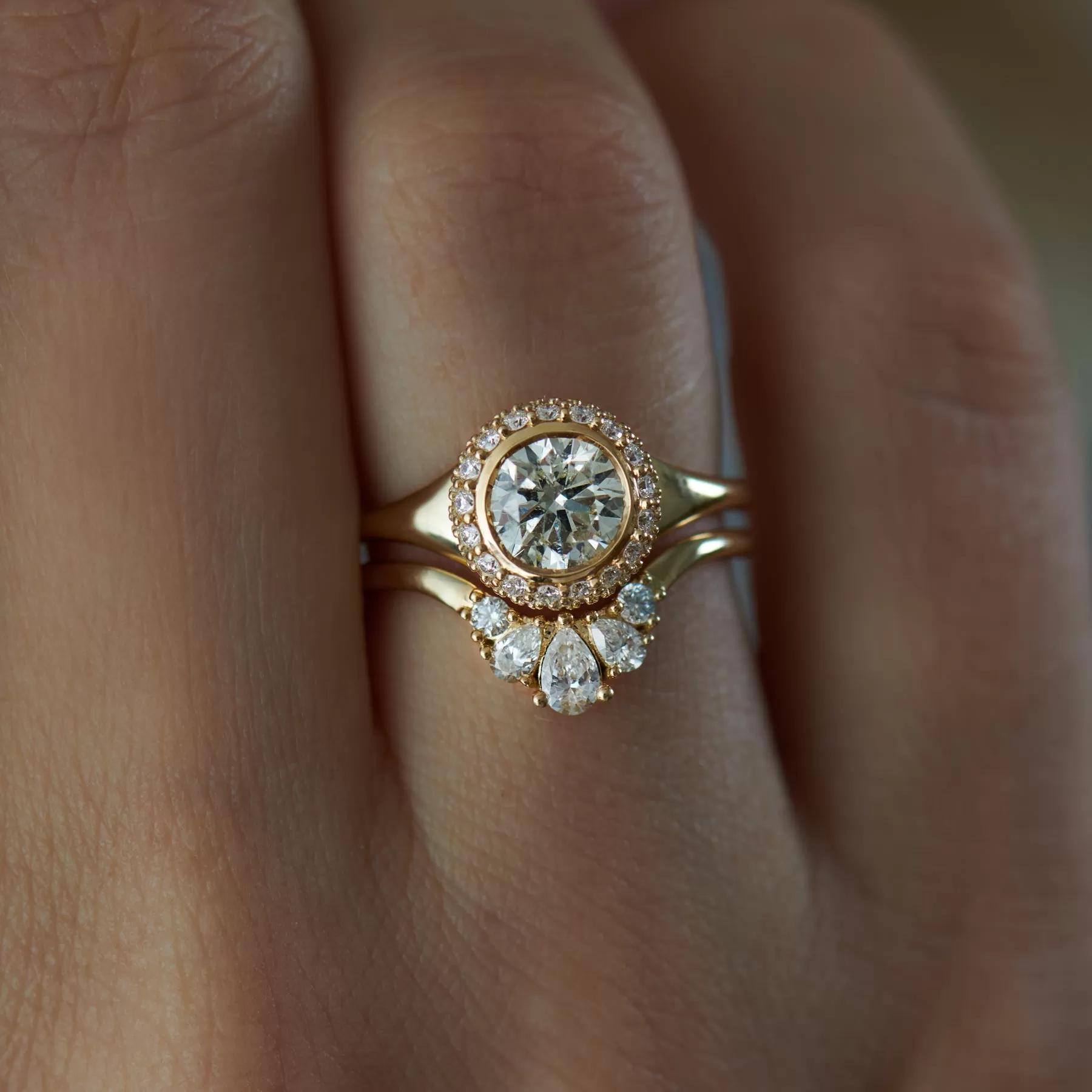 Orbed Brilliant Diamond & Gold Detail Engagement Ring