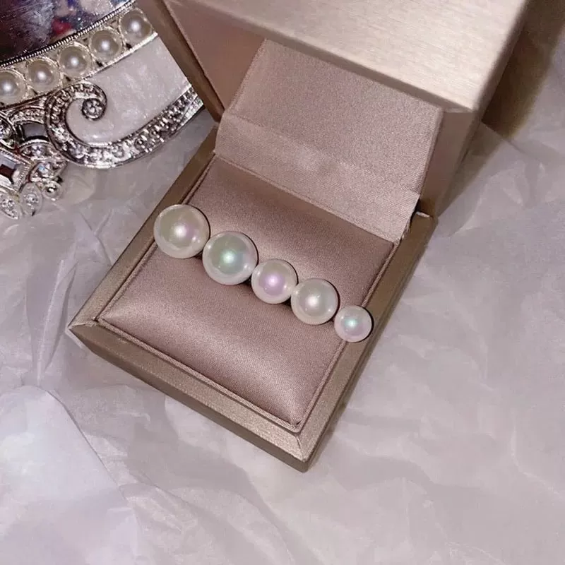 Pearl Studs