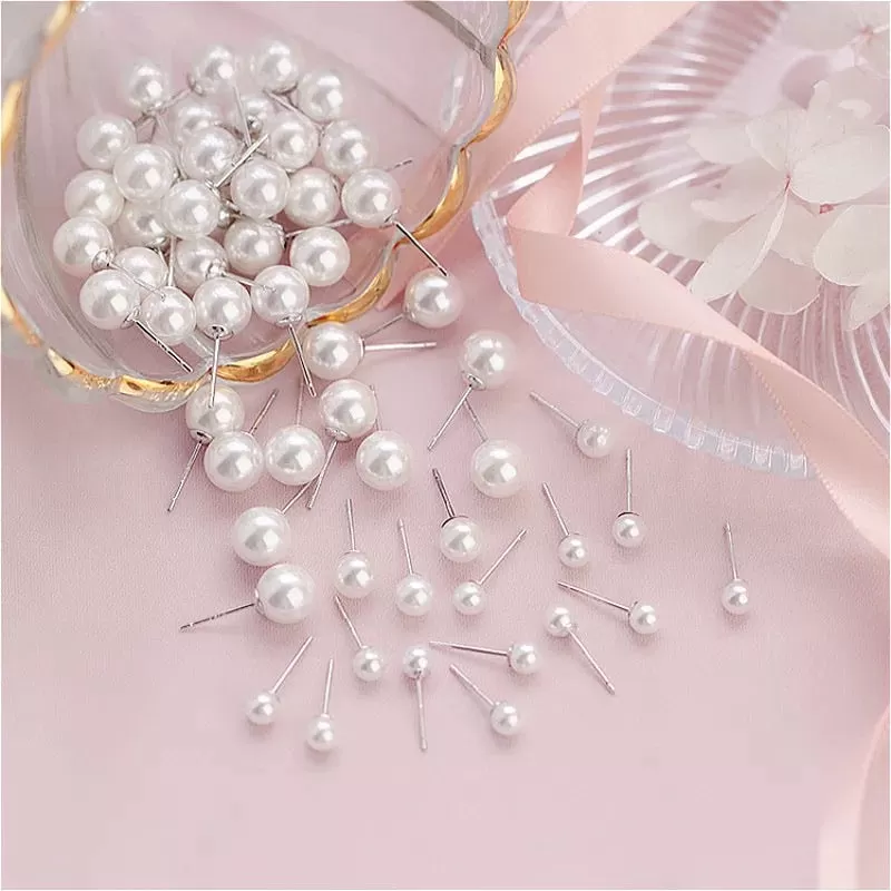 Pearl Studs