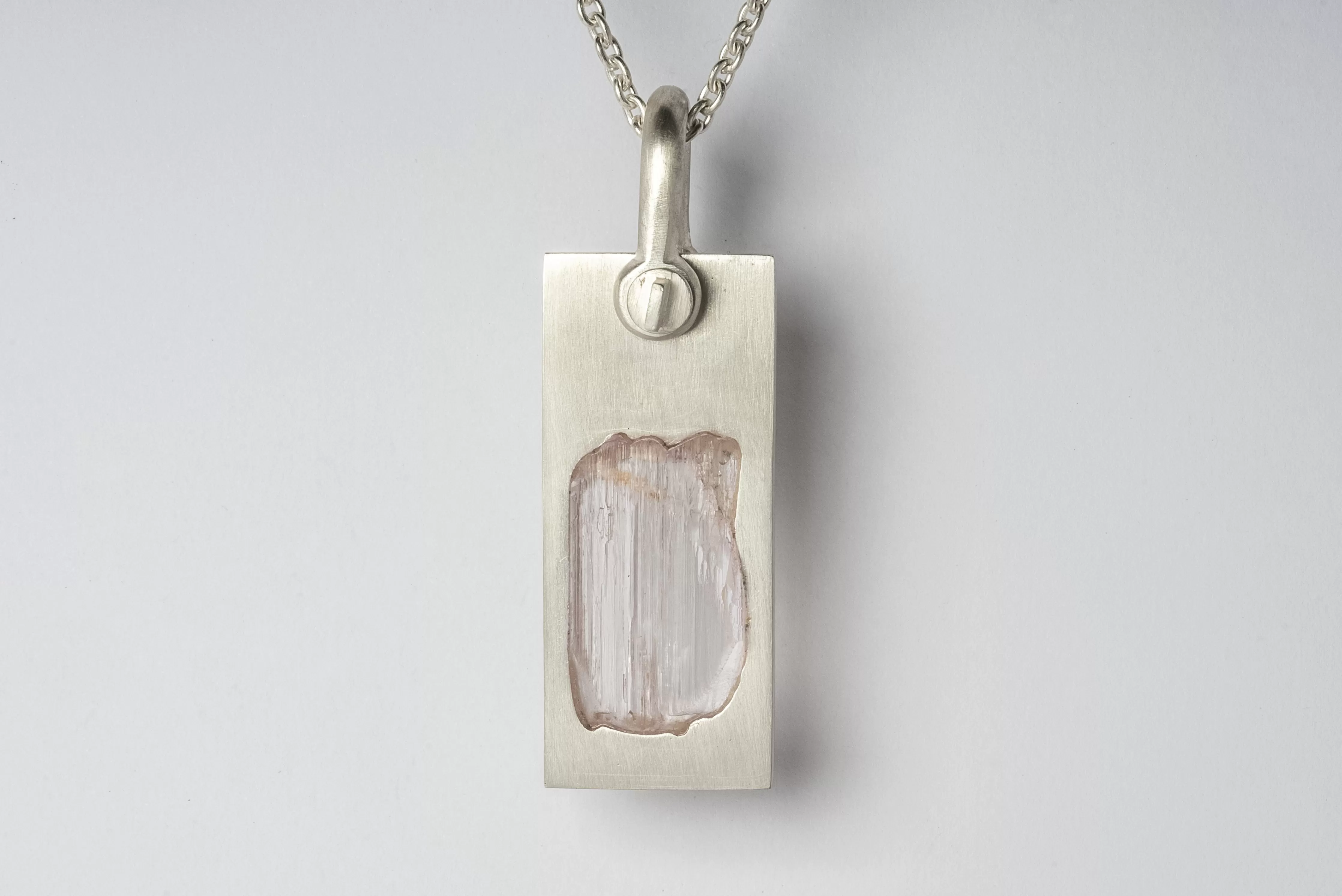 Plate Necklace (U-Bolt Var., Adaptation, Pink Kunzite, MA KUN)