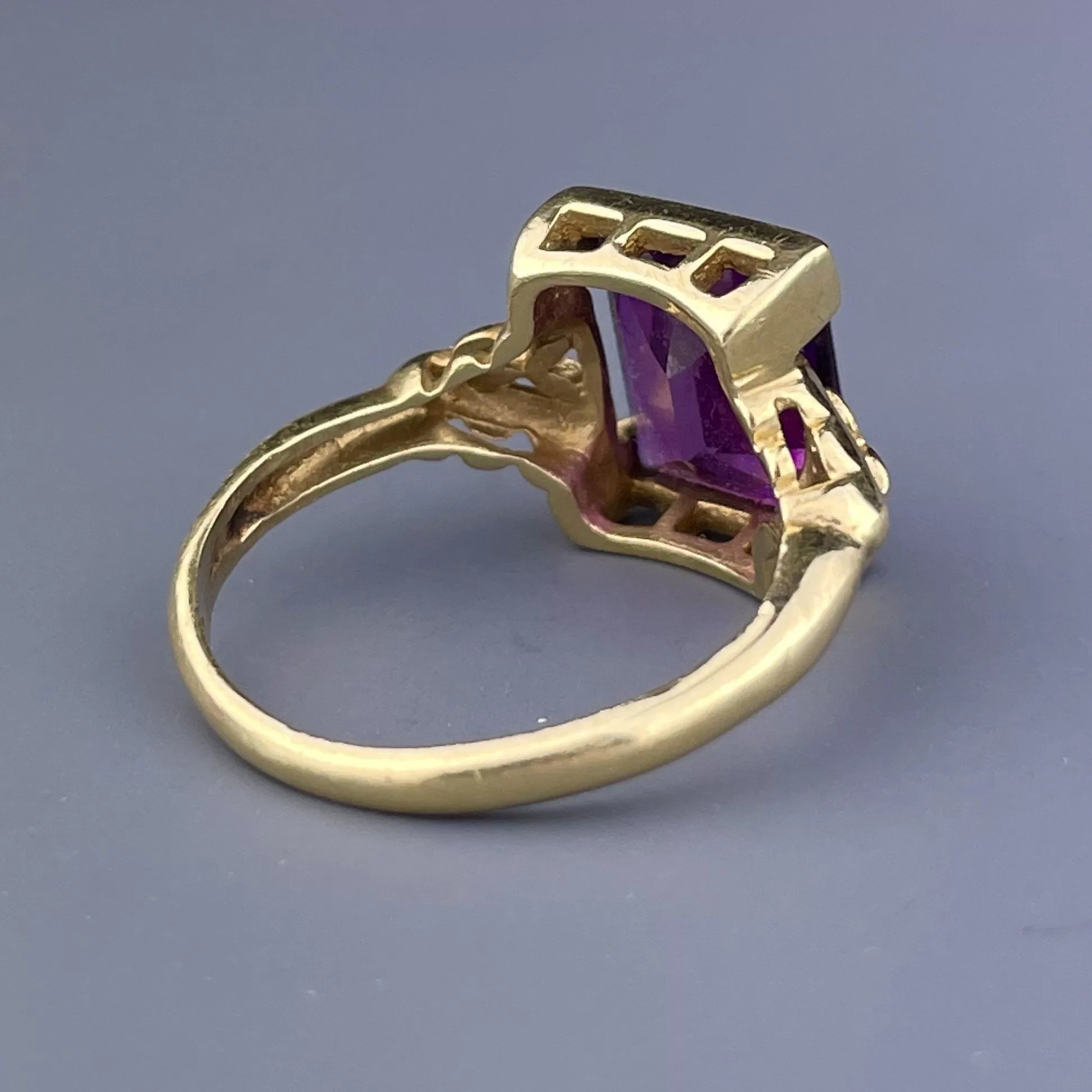 Vintage Art Deco 10K Gold Emerald Cut Amethyst Ring, Sz 4 1/4